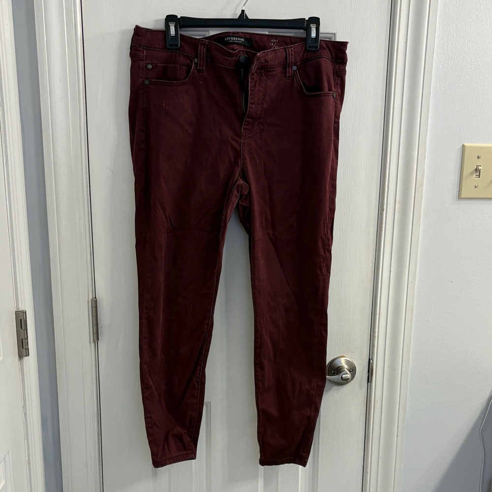 Liverpool Women's Burgundy Skinny Pants